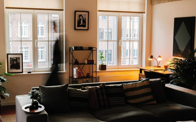 A Place - Leeuwenstraat 20