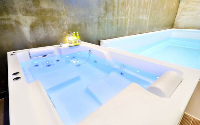 Ruhe Pool Villa