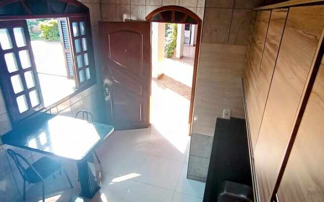 Casa com Piscina e Churrasqueira