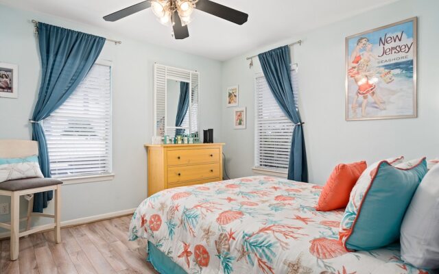 Salt Life Bay Getaway