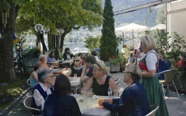 Gasthof Pension Schlosswirt