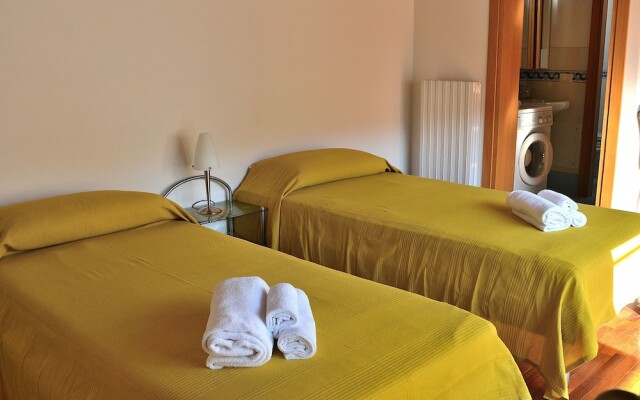 Apartment Benaco near Downtown