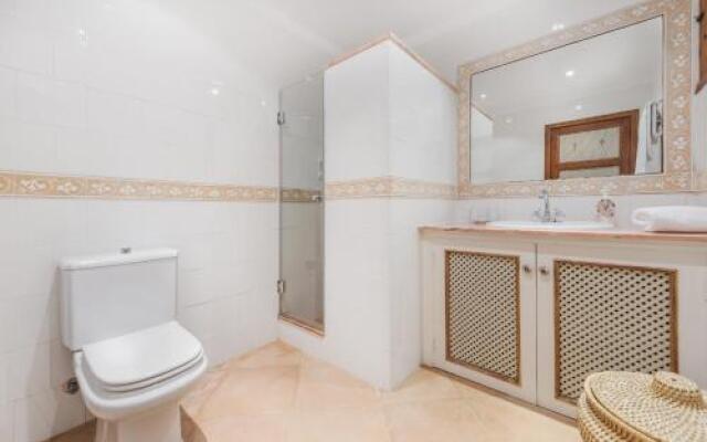 Can Punxa Dalt - Traditional Villa with Heatable Pool