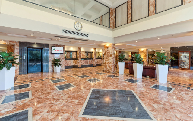 Bayview On The Park – Lobby – Melbourne
