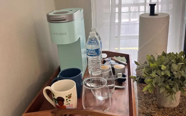 Sandy Toes Getaway in Kona