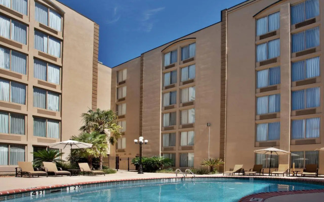 Wyndham Garden Lafayette