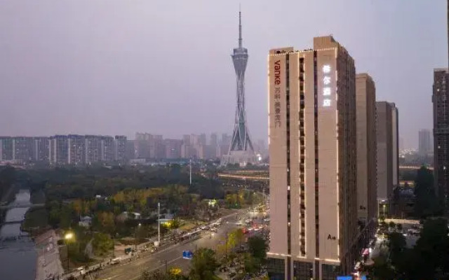 Xana Hotelle (Zhengzhou Fu Tower Qilihe Metro Station)