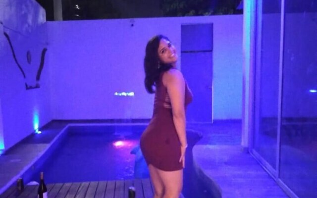 Cancún Plaza Hotel & Hostal