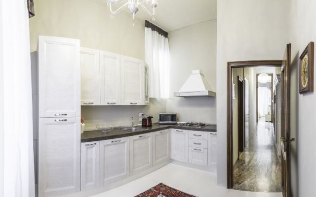 San Marco Luxury Canal View Apartments