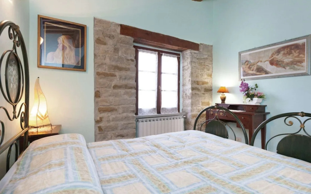 Belvilla by OYO Farmhouse With Swimming Pool