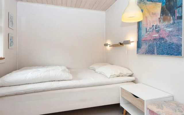 6 Person Holiday Home in Ebeltoft