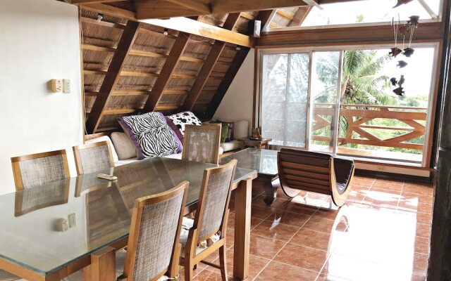 Waimea Luxury Houses - Adults Only