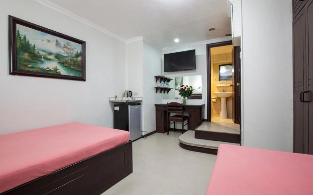 Paladin Hotel