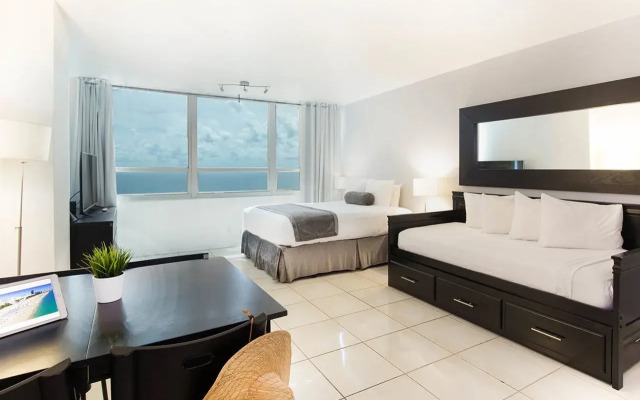 New Point Miami Beach Apartments
