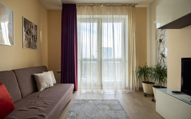 MiraApartments (Mira Apartments) on 2nd Filevskaya street