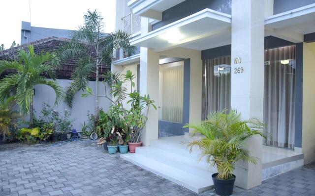 RedDoorz Syariah near Jogja City Mall 2