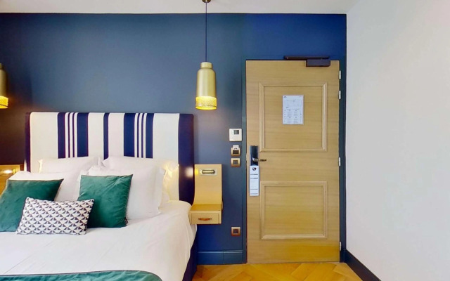 MADISON Saint Jean de Luz - Handwritten Collection