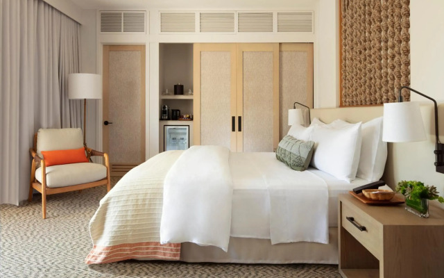 Mauna Lani, Auberge Resorts Collection