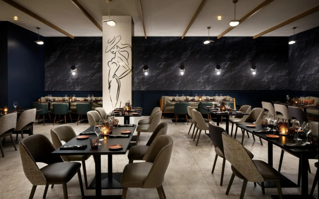 Montreal Marriott Chateau Champlain