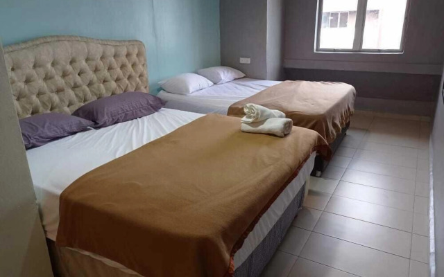 OYO 90254 D Anugerah Hotel