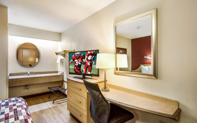 Red Roof Inn Detroit - Plymouth/ Canton