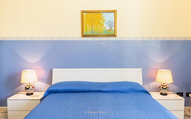 Marina Holiday in Avola