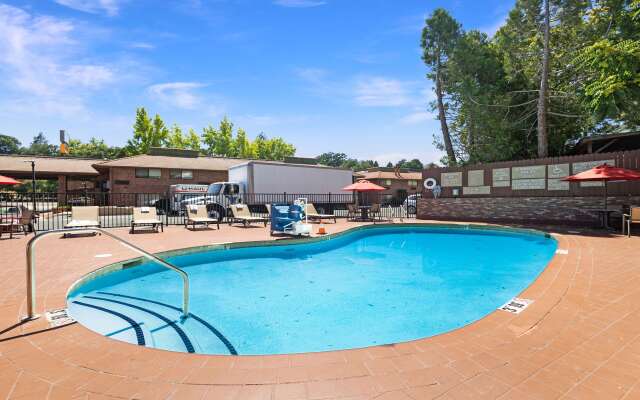 Best Western Amador Inn