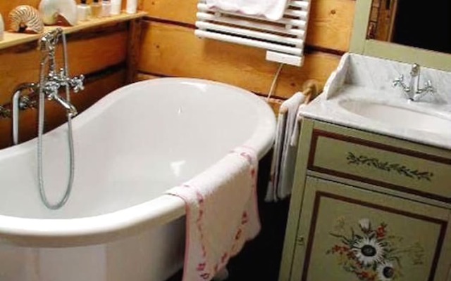 Ski-in ski-out fully catered Chalet