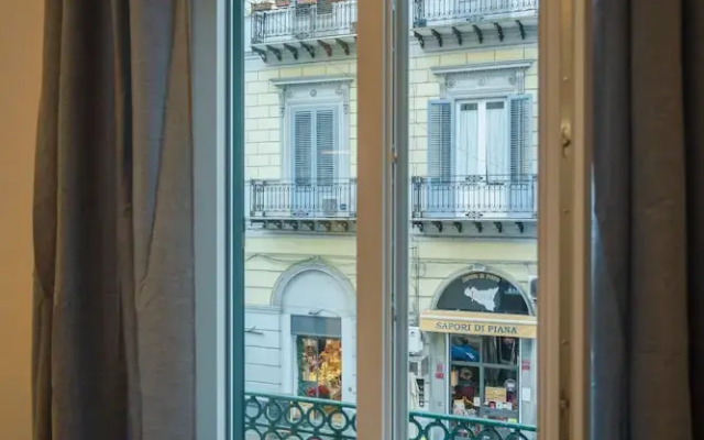 Palazzo Falcone Apartments