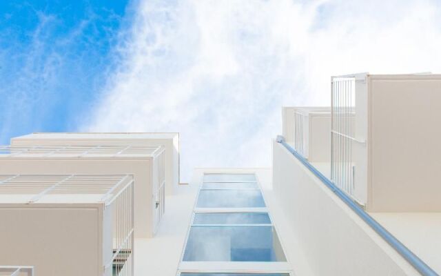 Galileo Suites Apartments