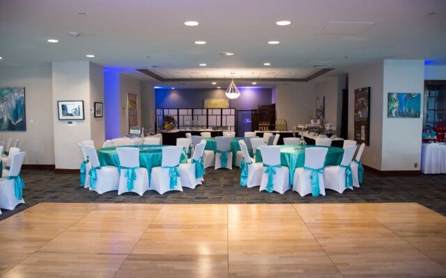 The Barrymore Hotel Tampa Riverwalk