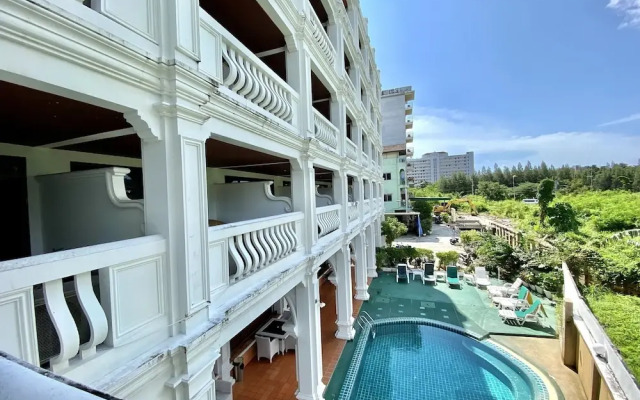 HRK Resort