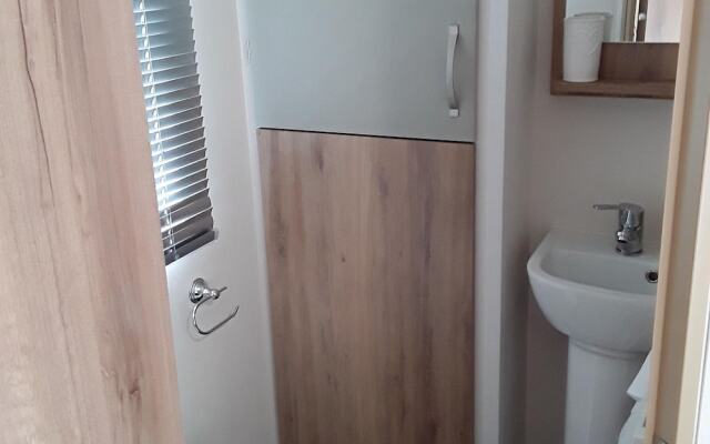 Lovely Mobile Home in Hastings Near Hastings Castle