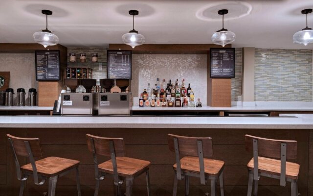 Courtyard by Marriott Nassau Downtown/Junkanoo Beach