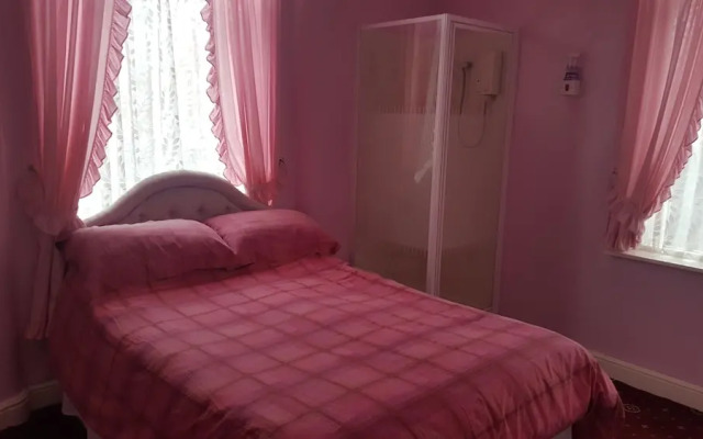 Gracelands Guest House