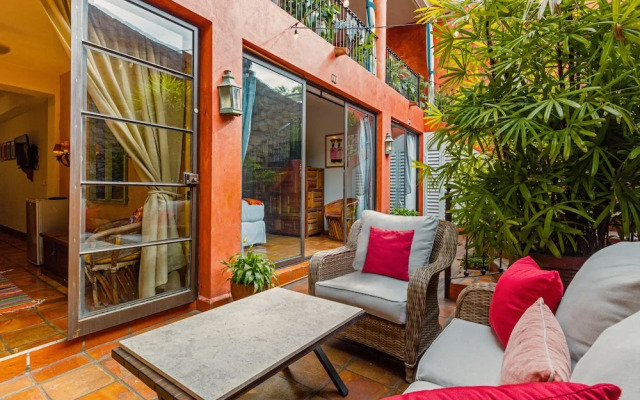 Villa Lola - an Adults Only Bed & Breakfast