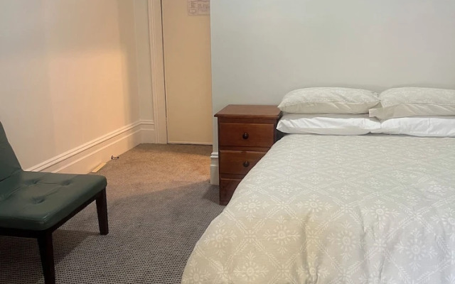 Woolpack Hotel