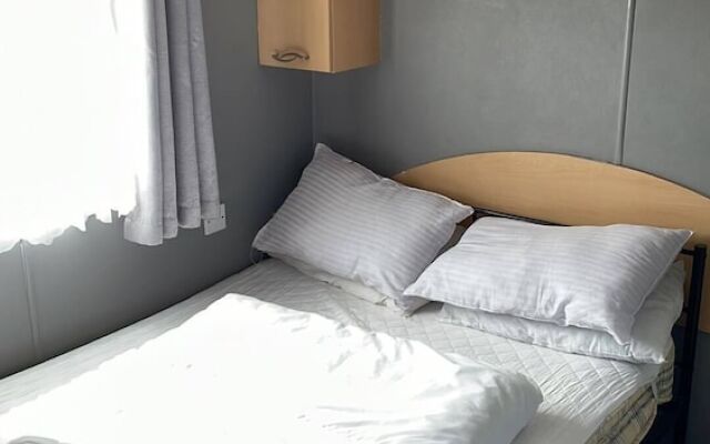 Inviting 3-bed Caravan in Skegness