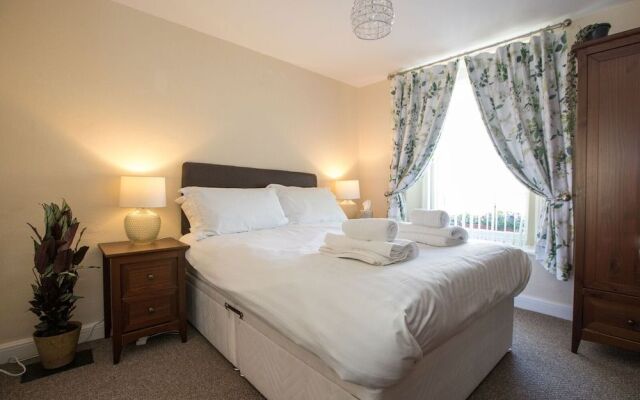 The Royal Oak Hotel