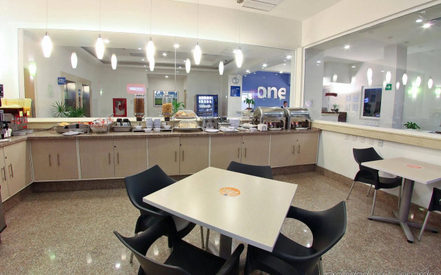 One Guadalajara Periferico Norte