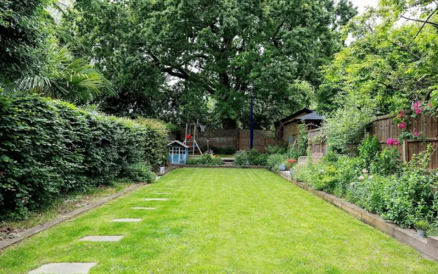A Green Escape in London