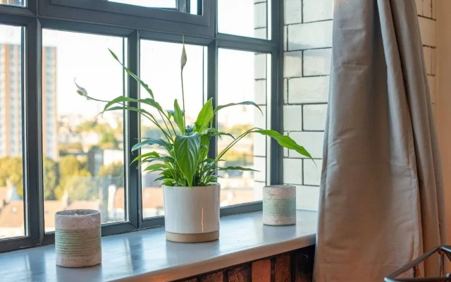 Unique Industrial Apartment