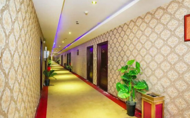 Dongguan Xinyi Business Hotel (Xingtai Academy)