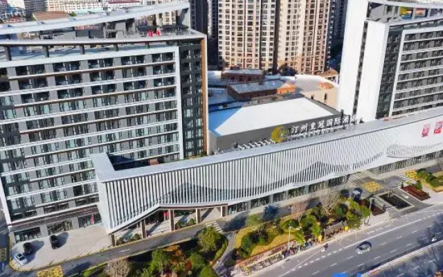 Tingzhou Crown International Hotel