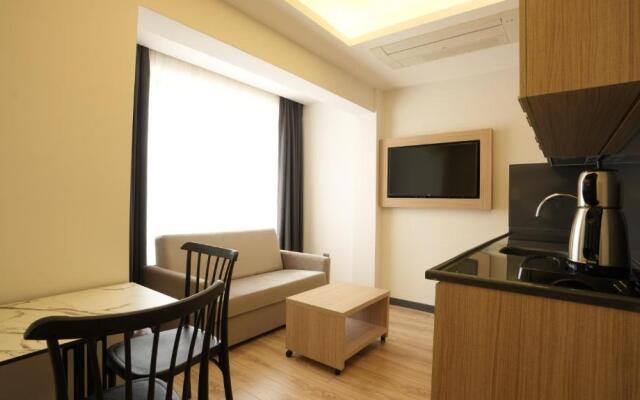 Alesta Seaside Residence