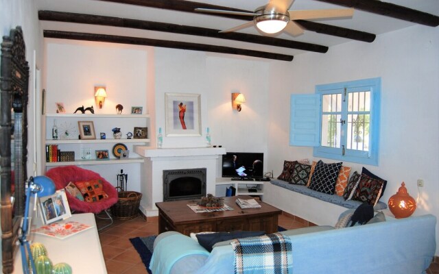 Los Olivos Country Villas Casasol