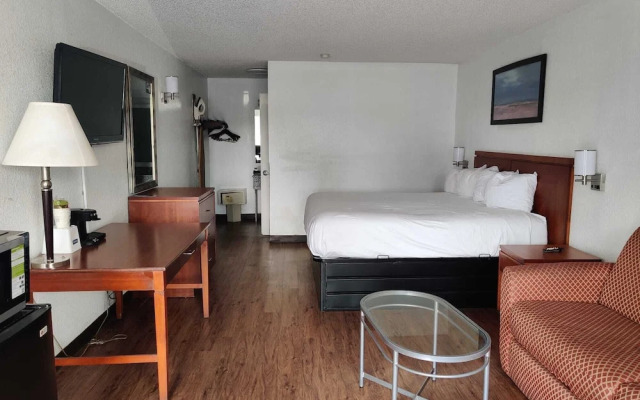 Travelodge Suites MacClenny