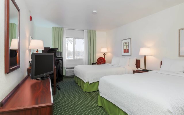 Fairfield Inn by Marriott Visalia Sequoia