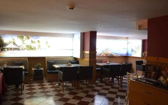 Bon Bon Hotel