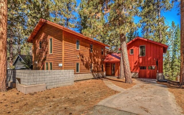 061 - Boulder Bay Retreat